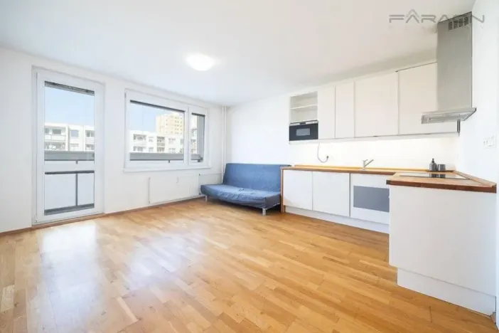 Pronájem bytu 4+kk, Praha - Modřany, Božetická, 77 m2