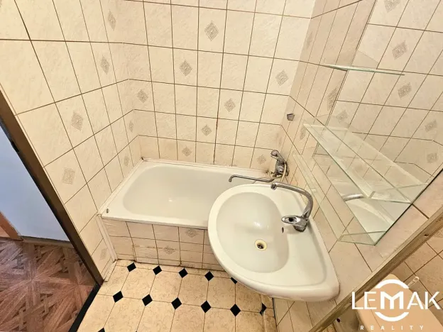 Prodej bytu 2+1, Olomouc, Zelená, 45 m2