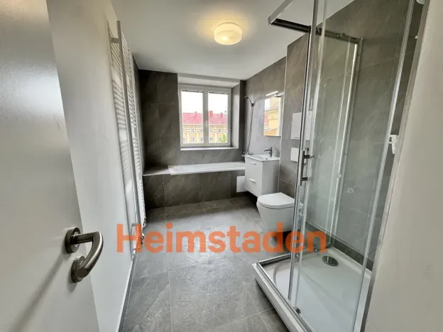 Pronájem bytu 4+kk, Ostrava - Poruba, Hlavní třída, 132 m2