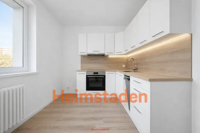 Pronájem bytu 2+1, Karviná - Nové Město, Jaroslava Vrchlického, 58 m2