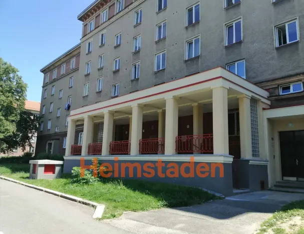 Pronájem obchodního prostoru, Havířov - Město, Jana Švermy, 16 m2