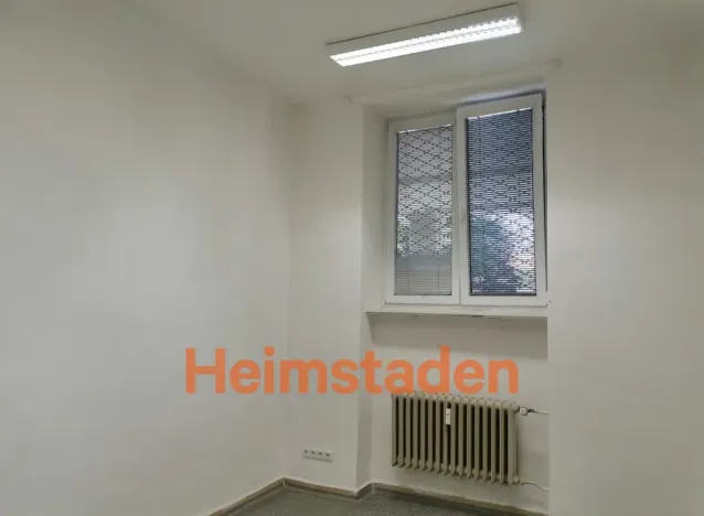 Pronájem obchodního prostoru, Havířov - Město, Jana Švermy, 16 m2