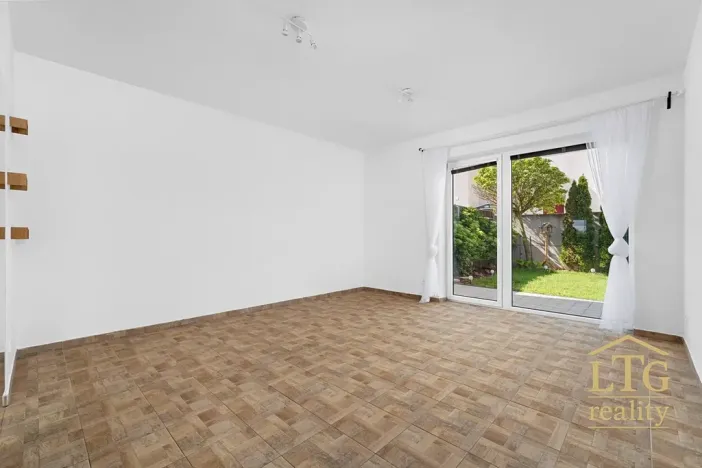 Pronájem bytu 4+kk, Znojmo, Smutného, 80 m2