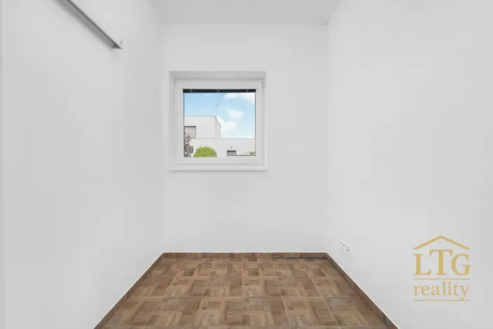 Pronájem bytu 4+kk, Znojmo, Smutného, 80 m2