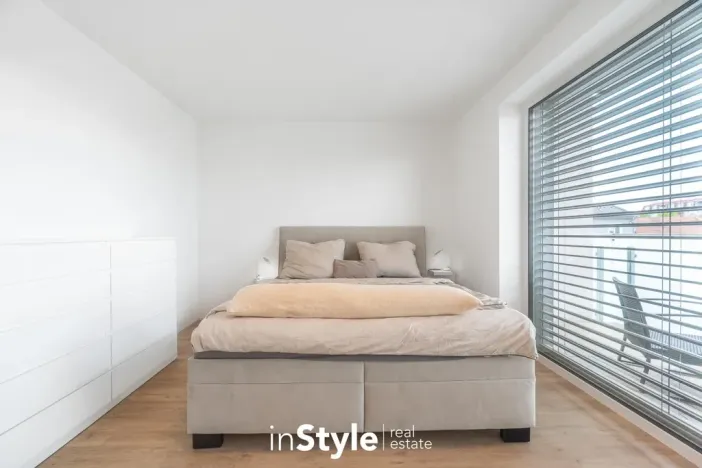 Pronájem bytu 2+kk, Staré Město, Velkomoravská, 71 m2