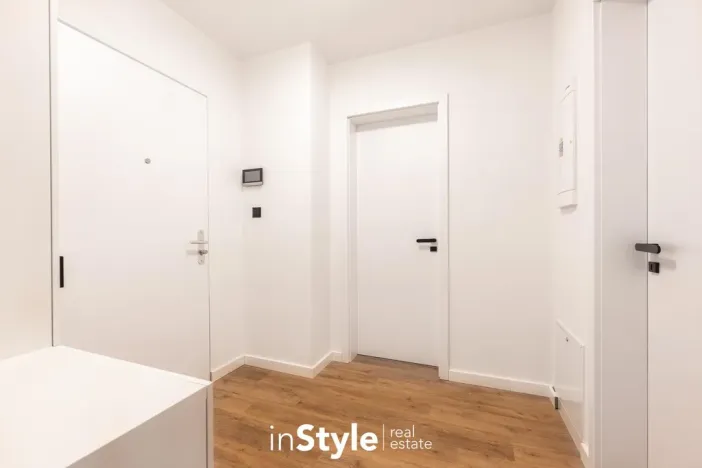 Pronájem bytu 2+kk, Staré Město, Velkomoravská, 71 m2