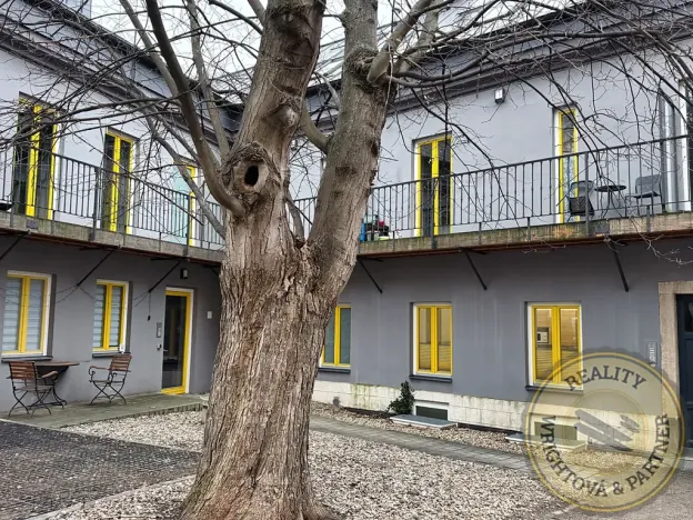Prodej bytu 2+kk, Praha - Libeň, Zenklova, 37 m2