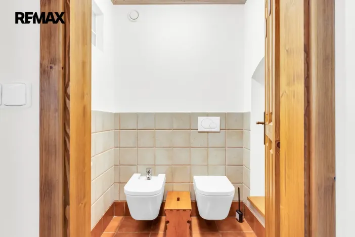 Prodej chalupy, Kamenice, 330 m2