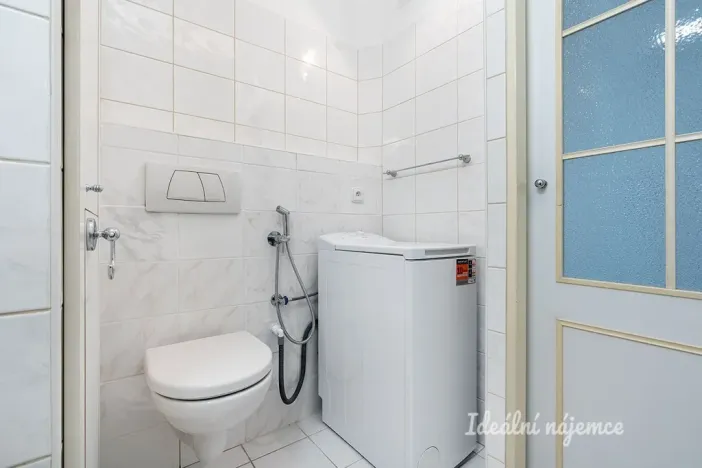 Pronájem bytu 3+1, Praha - Záběhlice, Božkovská, 75 m2