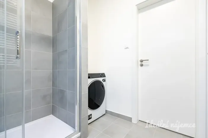 Pronájem bytu 2+kk, Praha - Vysočany, Gerstelova, 52 m2