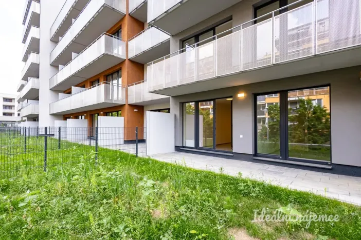 Pronájem bytu 2+kk, Praha - Vysočany, Gerstelova, 52 m2