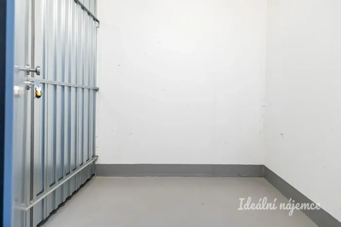 Pronájem bytu 2+kk, Praha - Vysočany, Gerstelova, 52 m2