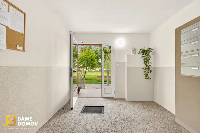 Prodej bytu 2+1, Uherský Ostroh - Ostrožské Předměstí, Sídliště, 54 m2