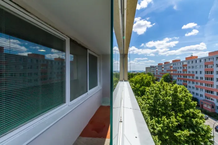 Pronájem bytu 3+kk, Praha - Prosek, Lovosická, 64 m2