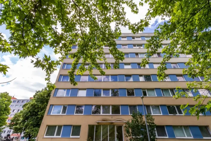 Pronájem bytu 3+kk, Praha - Prosek, Lovosická, 64 m2