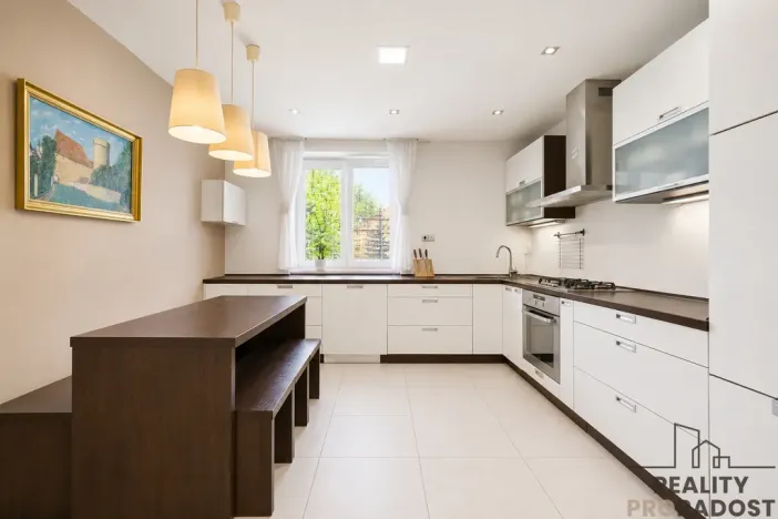 Prodej bytu 2+1, Pardubice - Zelené Předměstí, Jilemnického, 58 m2