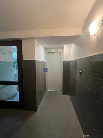 Pronájem bytu 2+1, Praha, Řehořova, 70 m2