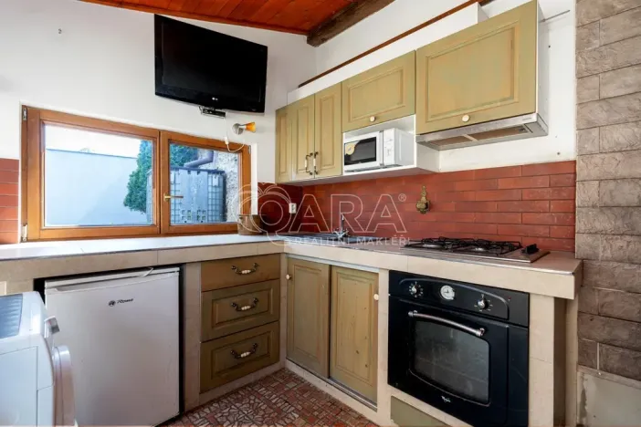 Prodej rodinného domu, Velvary, Pražská, 217 m2