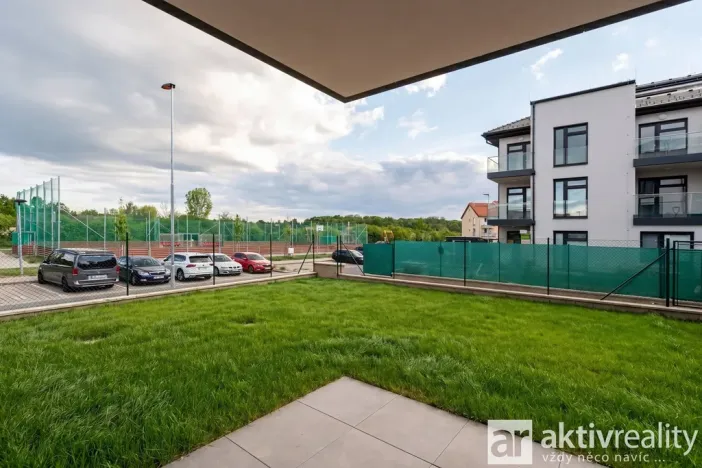 Pronájem bytu 1+kk, Přezletice, Pod Zahrady, 40 m2