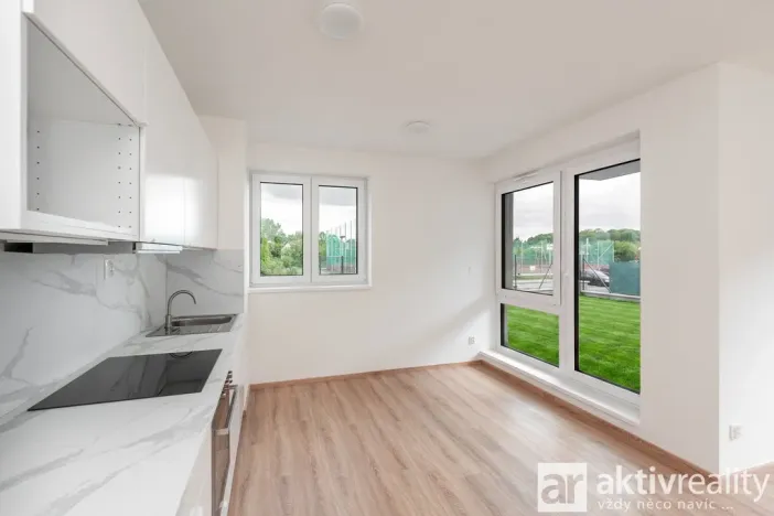 Pronájem bytu 1+kk, Přezletice, Pod Zahrady, 40 m2