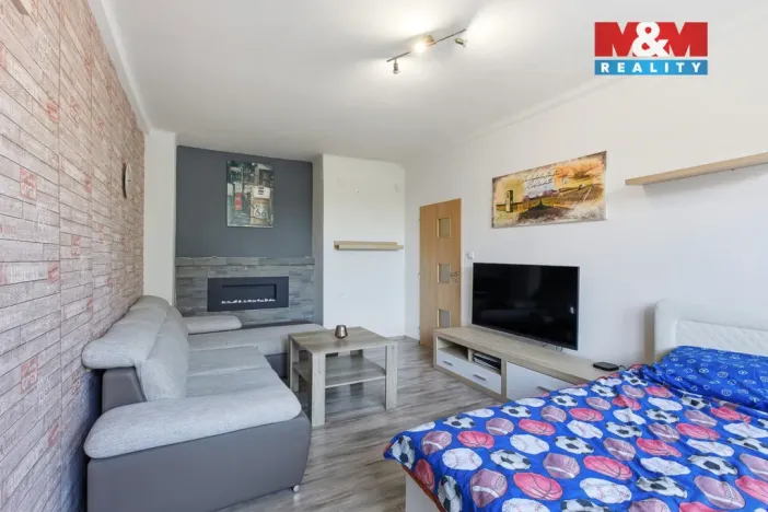 Prodej bytu 2+1, Kladno - Kročehlavy, Vrchlického, 58 m2