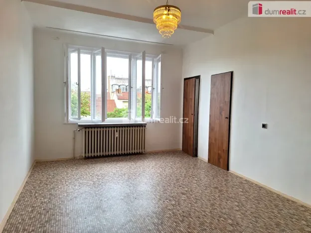Pronájem bytu 1+kk, Praha - Vinohrady, Jana Masaryka, 28 m2