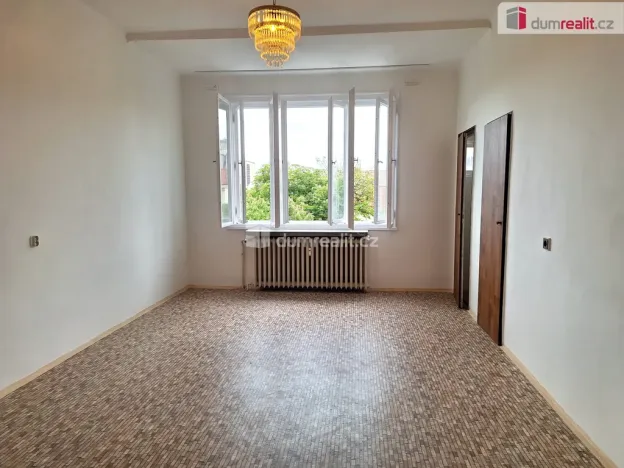Pronájem bytu 1+kk, Praha - Vinohrady, Jana Masaryka, 28 m2