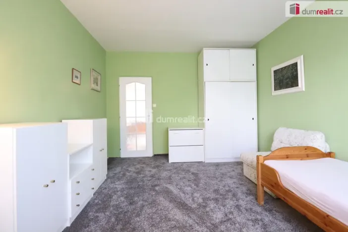 Pronájem bytu 2+1, Karlovy Vary - Drahovice, Východní, 60 m2