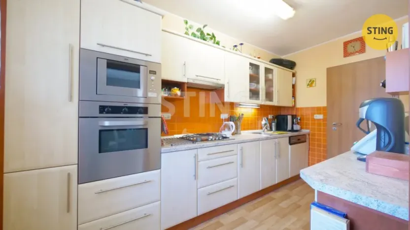 Prodej rodinného domu, Holasovice - Štemplovec, 295 m2