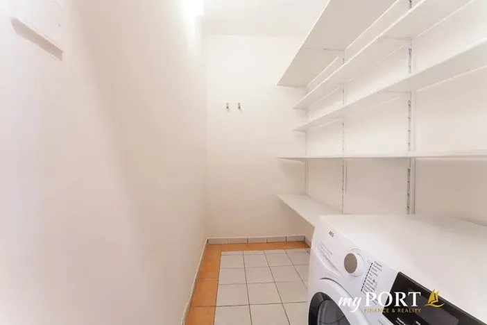 Pronájem bytu 3+1, Plzeň, Koterovská, 75 m2