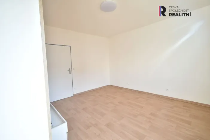 Pronájem bytu 2+1, Zlín - Příluky, Pod Mlýnem, 79 m2