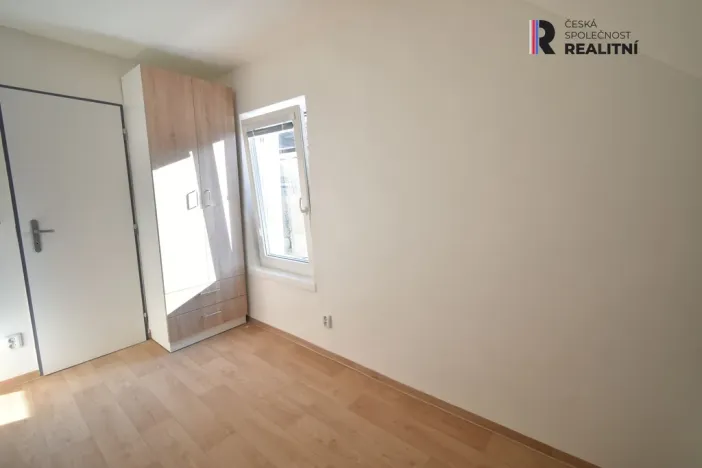 Pronájem bytu 3+1, Zlín - Příluky, Pod Mlýnem, 77 m2