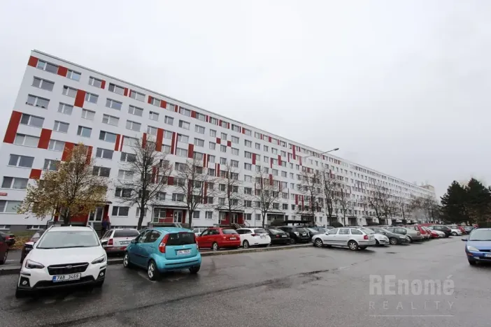Pronájem bytu 3+1, Praha - Petrovice, Frostova, 78 m2