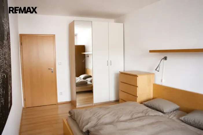 Pronájem bytu 2+kk, Praha - Stodůlky, Petržílkova, 53 m2