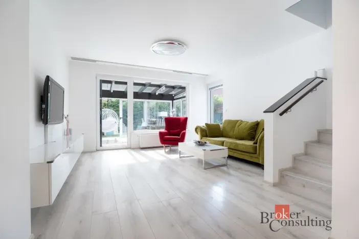 Pronájem rodinného domu, Praha - Dolní Měcholupy, Rothmayerova, 155 m2