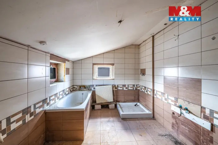 Prodej rodinného domu, Nový Bor - Arnultovice, Myslbekova, 280 m2