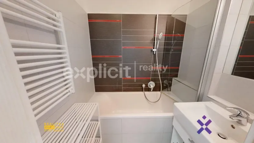 Pronájem bytu 3+1, Zlín, Budovatelská, 68 m2