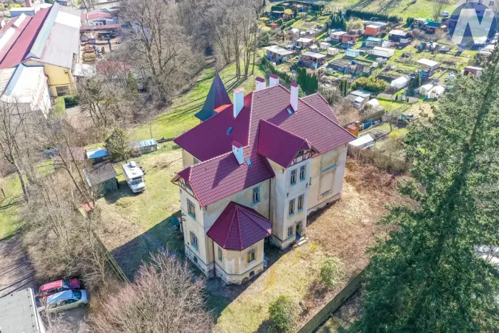 Prodej komerční nemovitosti, Holoubkov, 812 m2