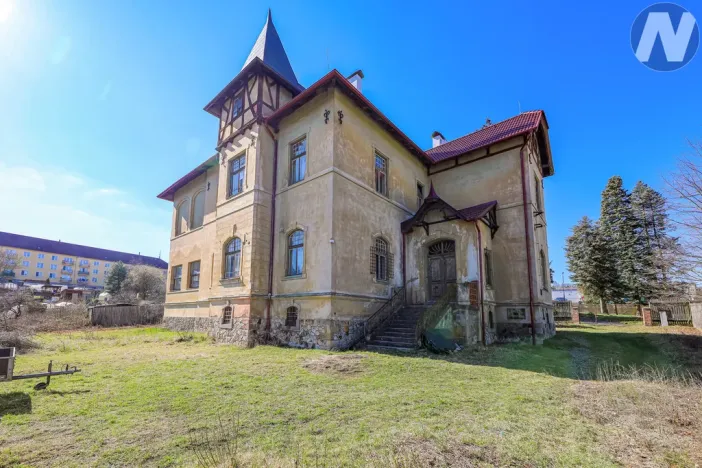 Prodej komerční nemovitosti, Holoubkov, 812 m2