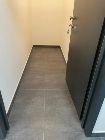Pronájem bytu 1+kk, Praha - Lhotka, 34 m2