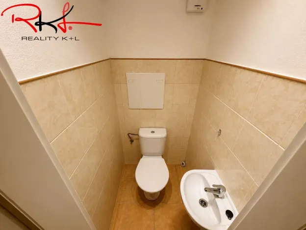 Pronájem bytu 2+kk, Praha, U měšťanského pivovaru, 33 m2