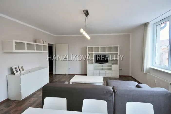 Pronájem bytu 2+kk, České Budějovice - České Budějovice 3, Riegrova, 65 m2