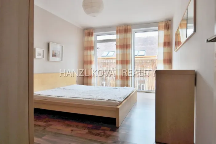 Pronájem bytu 2+kk, České Budějovice - České Budějovice 3, Riegrova, 65 m2