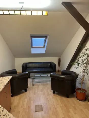 Pronájem kanceláře, Plzeň - Východní Předměstí, Houškova, 136 m2