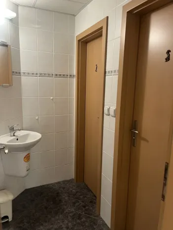 Pronájem kanceláře, Plzeň - Východní Předměstí, Houškova, 136 m2