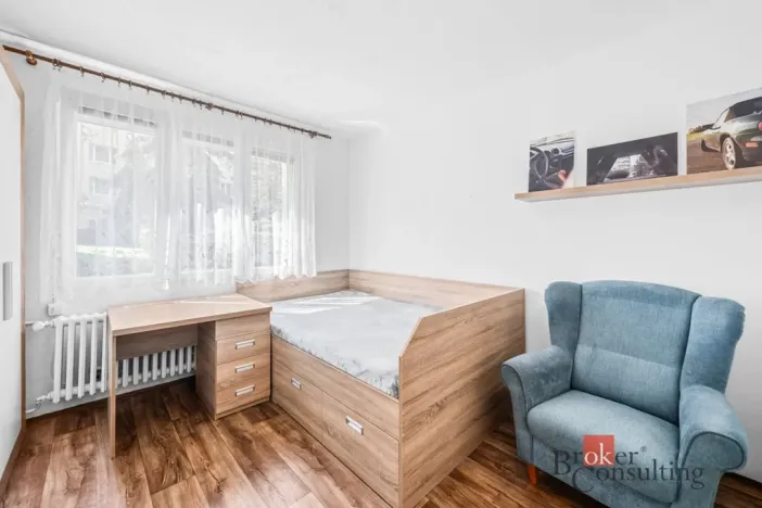 Prodej bytu 3+1, Holýšov, Pod Makovým vrchem, 67 m2