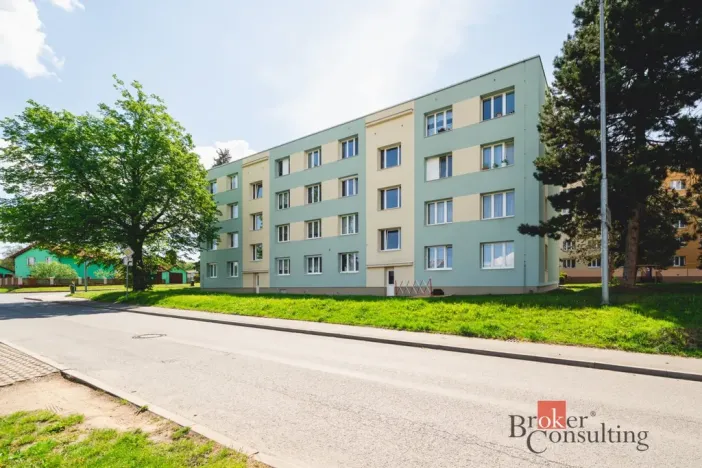Prodej bytu 3+1, Holýšov, Pod Makovým vrchem, 67 m2