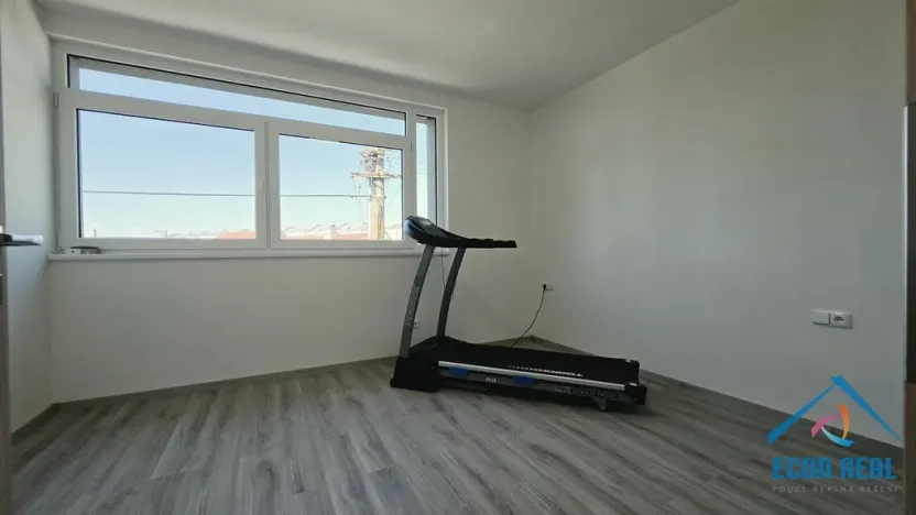 Pronájem bytu 4+kk, Herink, U Kovárny, 165 m2