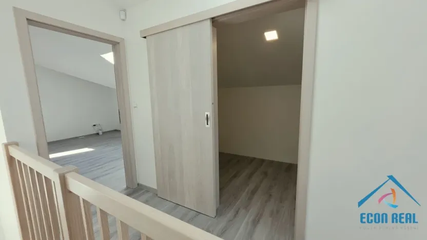 Pronájem bytu 4+kk, Herink, U Kovárny, 165 m2