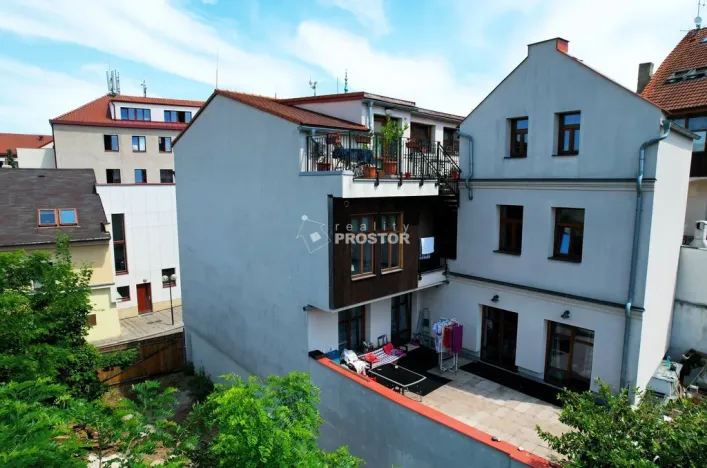 Pronájem bytu 1+kk, Mělník, náměstí Míru, 42 m2